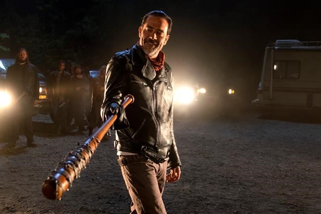 Q&A: 'Walking Dead' director, killed-off star on 'horrible' new episode | iNFOnews.ca CP240442268