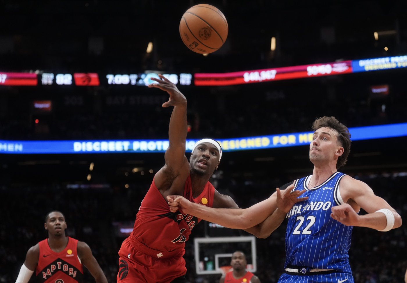 Raptors holding opponents to league-low 102.5 points per game early in the season | iNFOnews.ca Raptors holding opponents to league-low 102.5 points per game early in the season | iNFOnews.ca