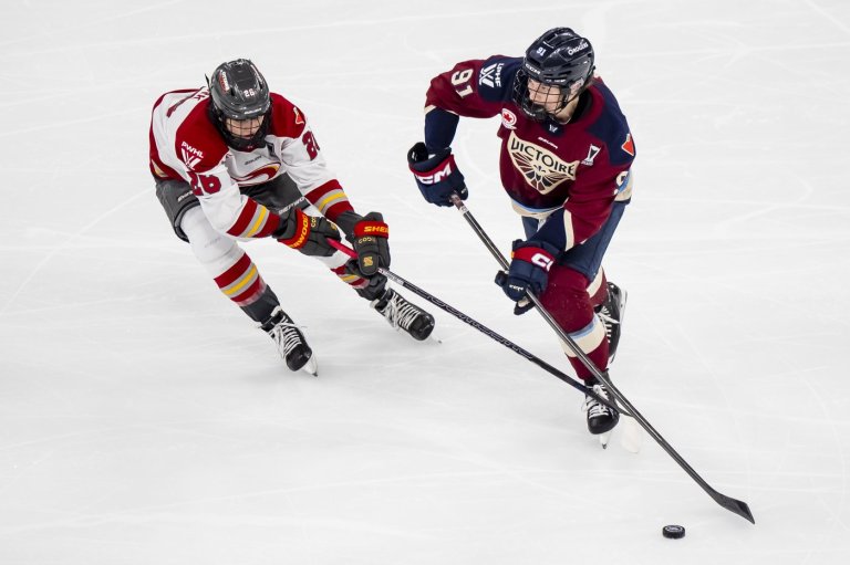 Flaherty scores overtime winner to give Victoire a 2-1 win over Charge | iNFOnews.ca