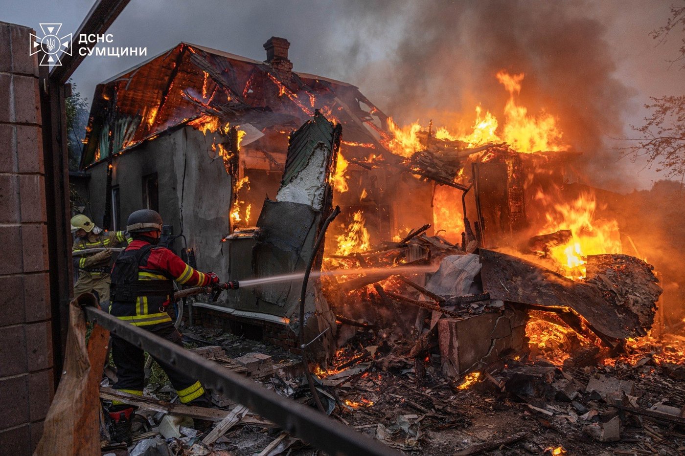 Russian drone strike kills 5 and injures at least 7 on passenger bus in Ukraine | iNFOnews.ca Russian drone strike kills 5 and injures at least 7 on passenger bus in Ukraine | iNFOnews.ca