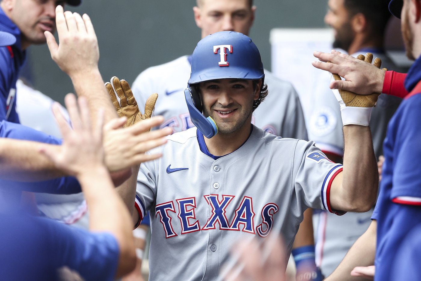 Rangers hit season-high 6 home runs in a 16-3 romp over the Twins | iNFOnews.ca Rangers hit season-high 6 home runs in a 16-3 romp over the Twins | iNFOnews.ca