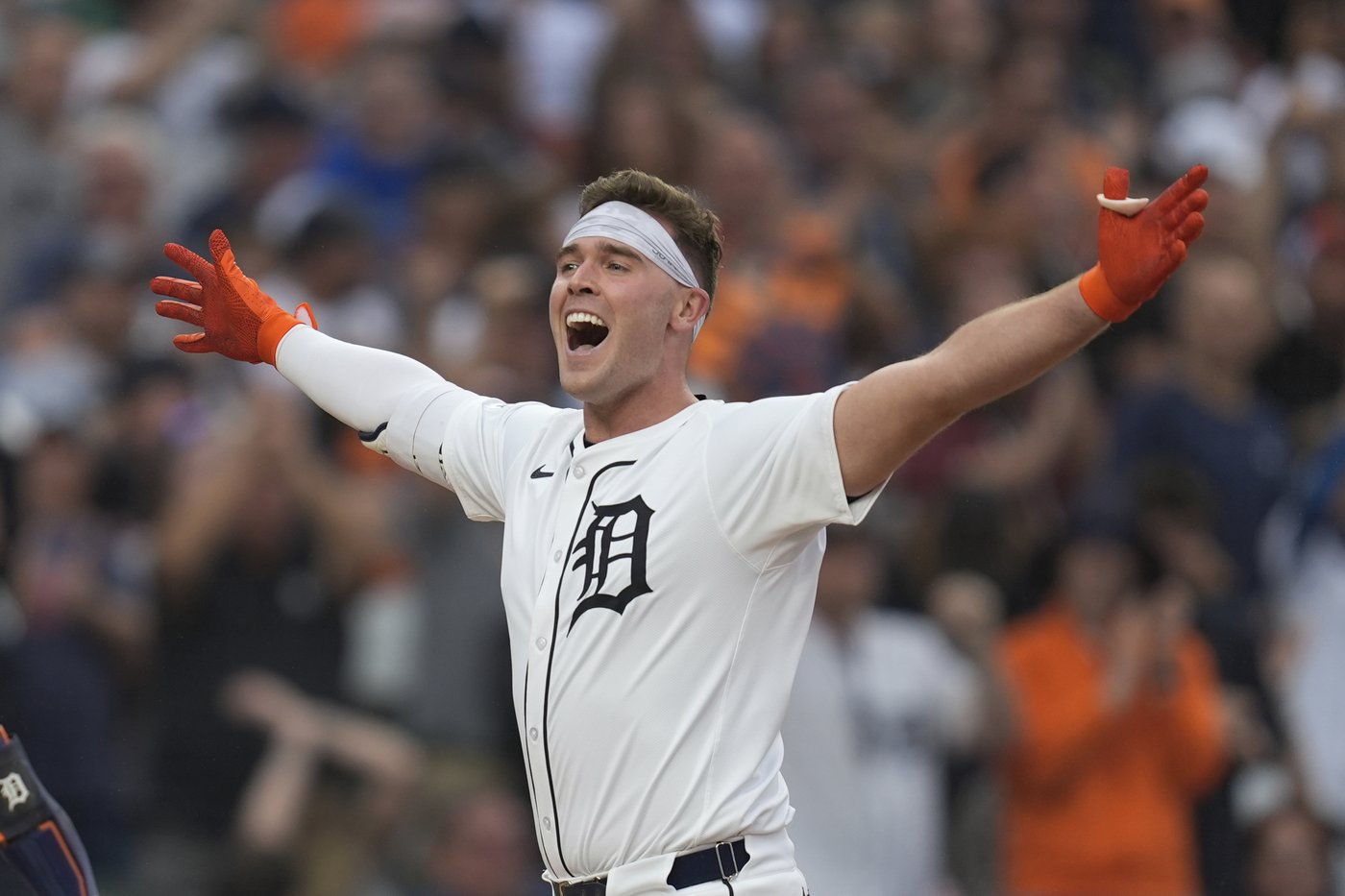 White Sox wrap up record-breaking losing season with 9-5 win over playoff-bound Tigers | iNFOnews.ca