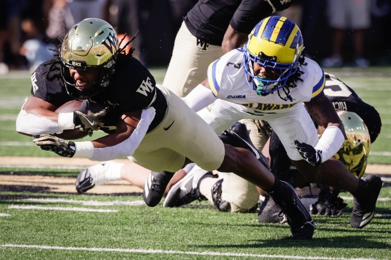 Ashford throws for three TDs as Wake Forest whips Delaware 52-14 | iNFOnews.ca