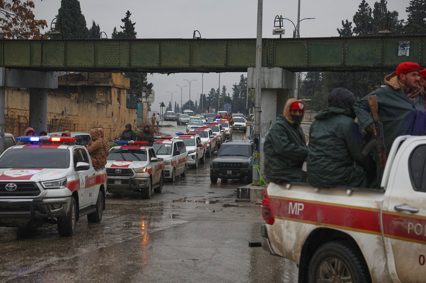 First responders enter devastated Aleppo neighborhood after days of deadly fighting | iNFOnews.ca
