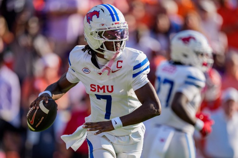 Kevin Jennings throws 2 TD passes as SMU avenges ACC title game loss to Clemson, 35-24 | iNFOnews.ca