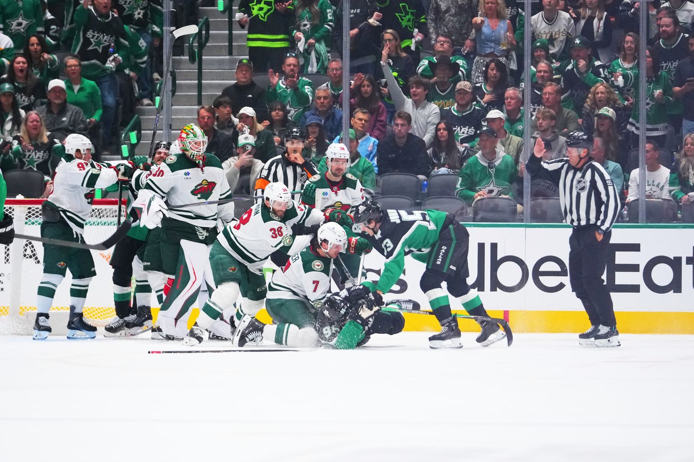 Boldy has 2 goals and an assist as Wild overwhelm Stars 6-1 to open series | iNFOnews.ca Boldy has 2 goals and an assist as Wild overwhelm Stars 6-1 to open series | iNFOnews.ca