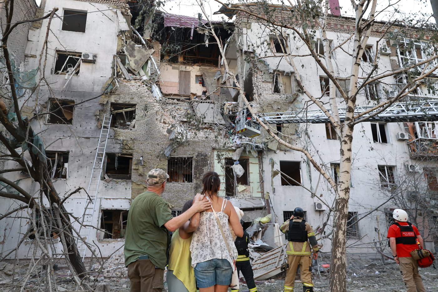 Ukraine fires 400 drones toward Moscow as Zelenskyy grapples with protests | iNFOnews.ca Ukraine fires 400 drones toward Moscow as Zelenskyy grapples with protests | iNFOnews.ca