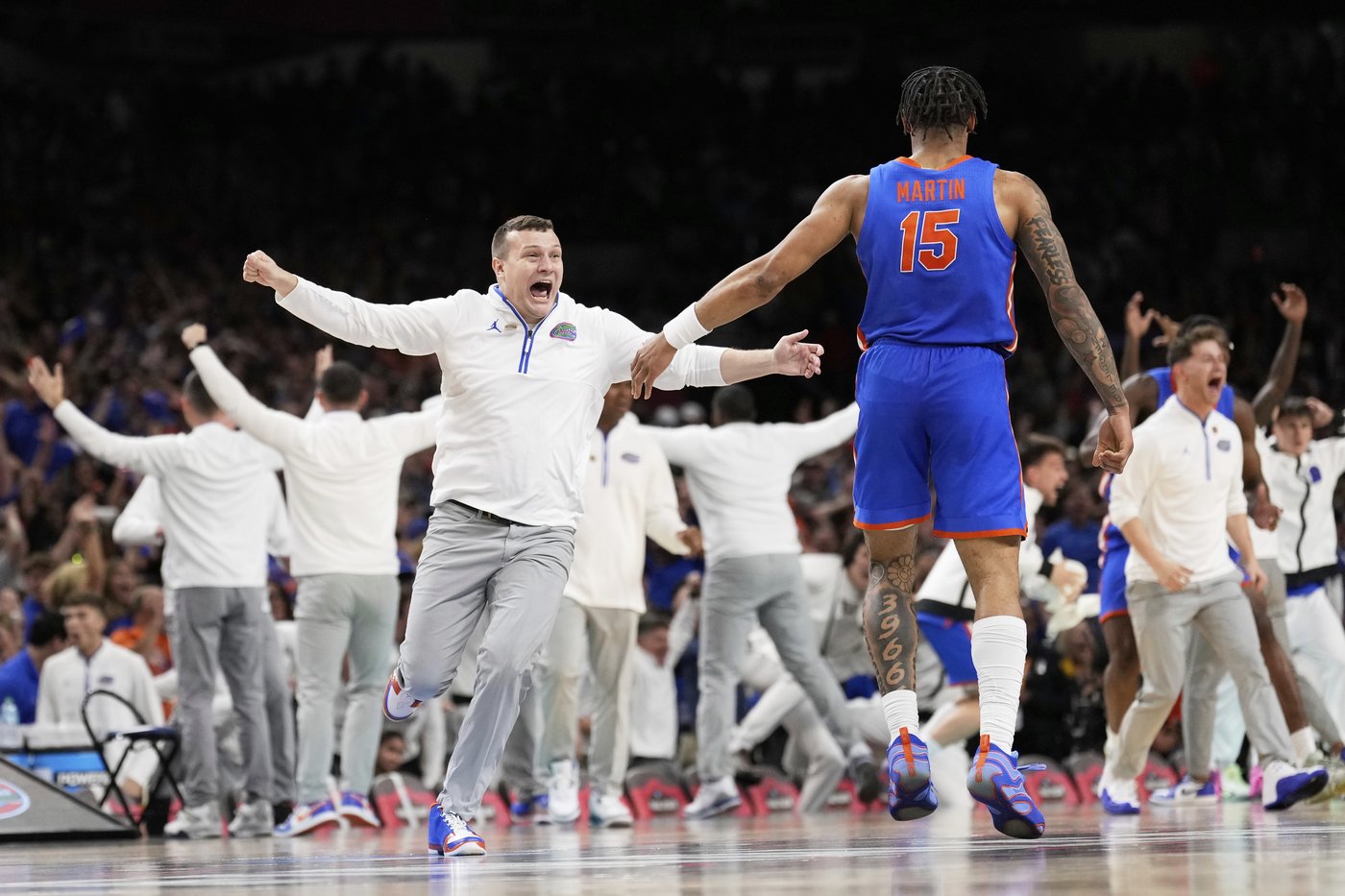 Resilient Florida relies on defense and playmakers to overcome frustration in NCAA title game | iNFOnews.ca