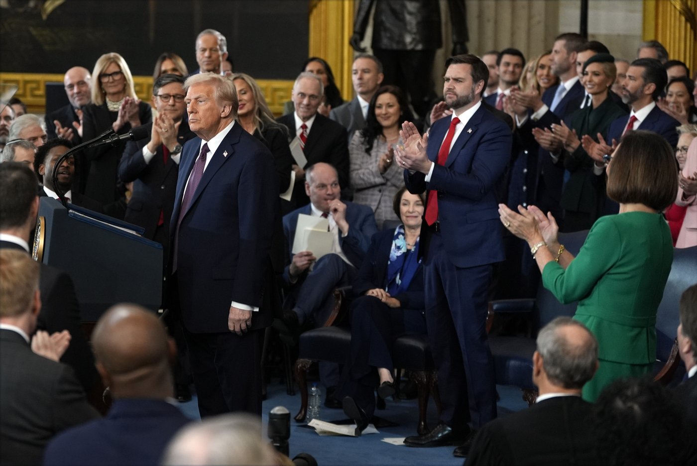 PHOTO COLLECTION: Trump Inauguration Swearing In | iNFOnews.ca