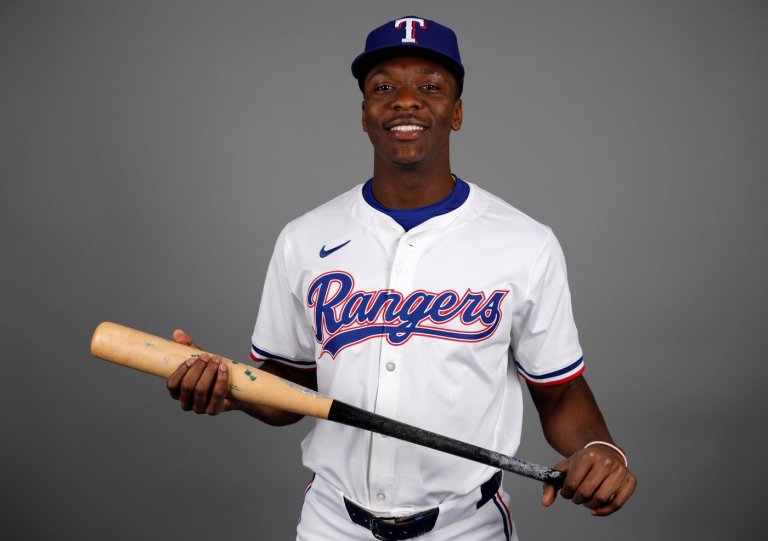Rangers lose top prospect, infielder Sebastian Walcott, to UCL injury and surgery | iNFOnews.ca