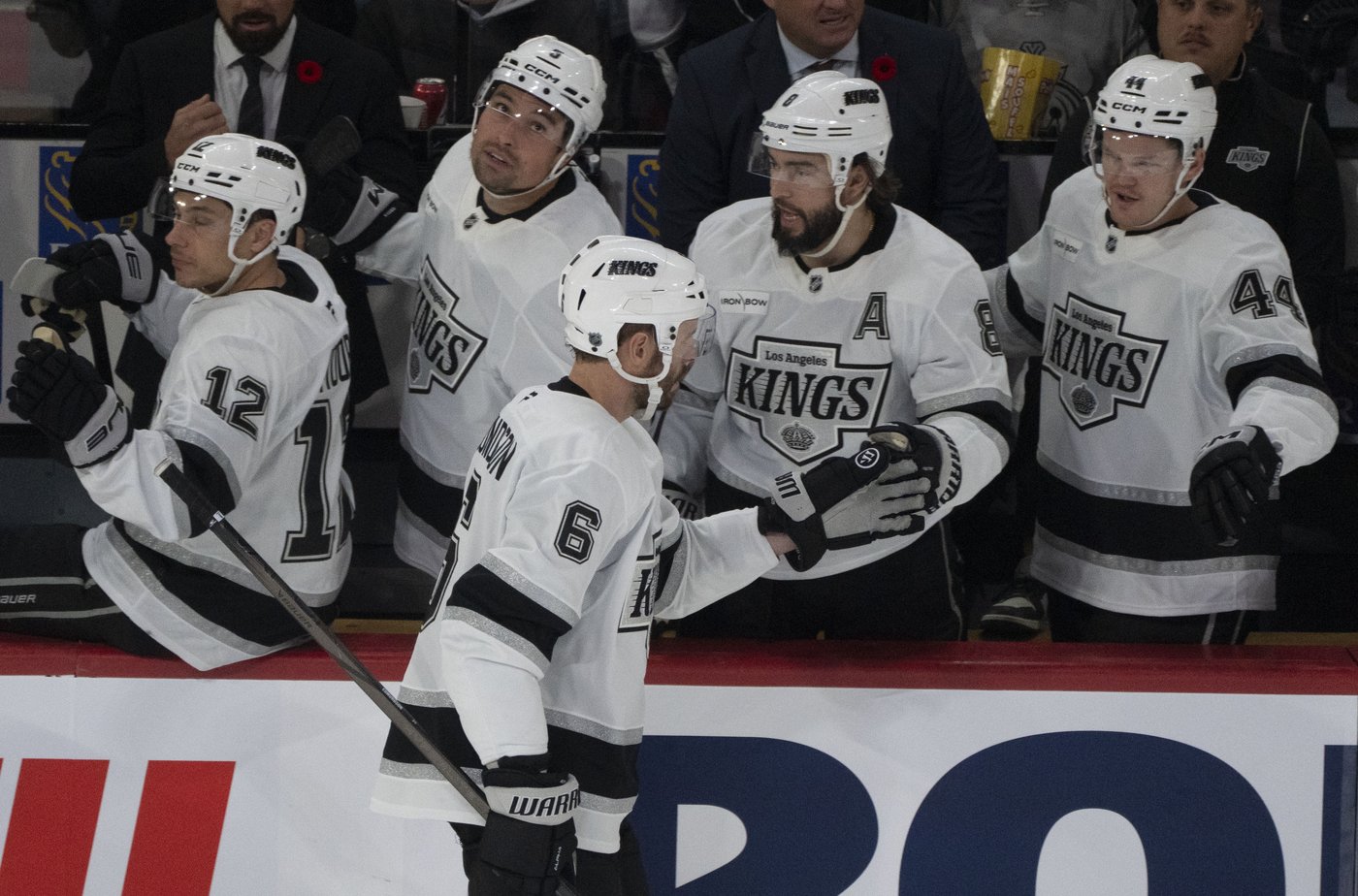 Kings score three quick goals in second period, beat Canadiens 5-1 | iNFOnews.ca Kings score three quick goals in second period, beat Canadiens 5-1 | iNFOnews.ca