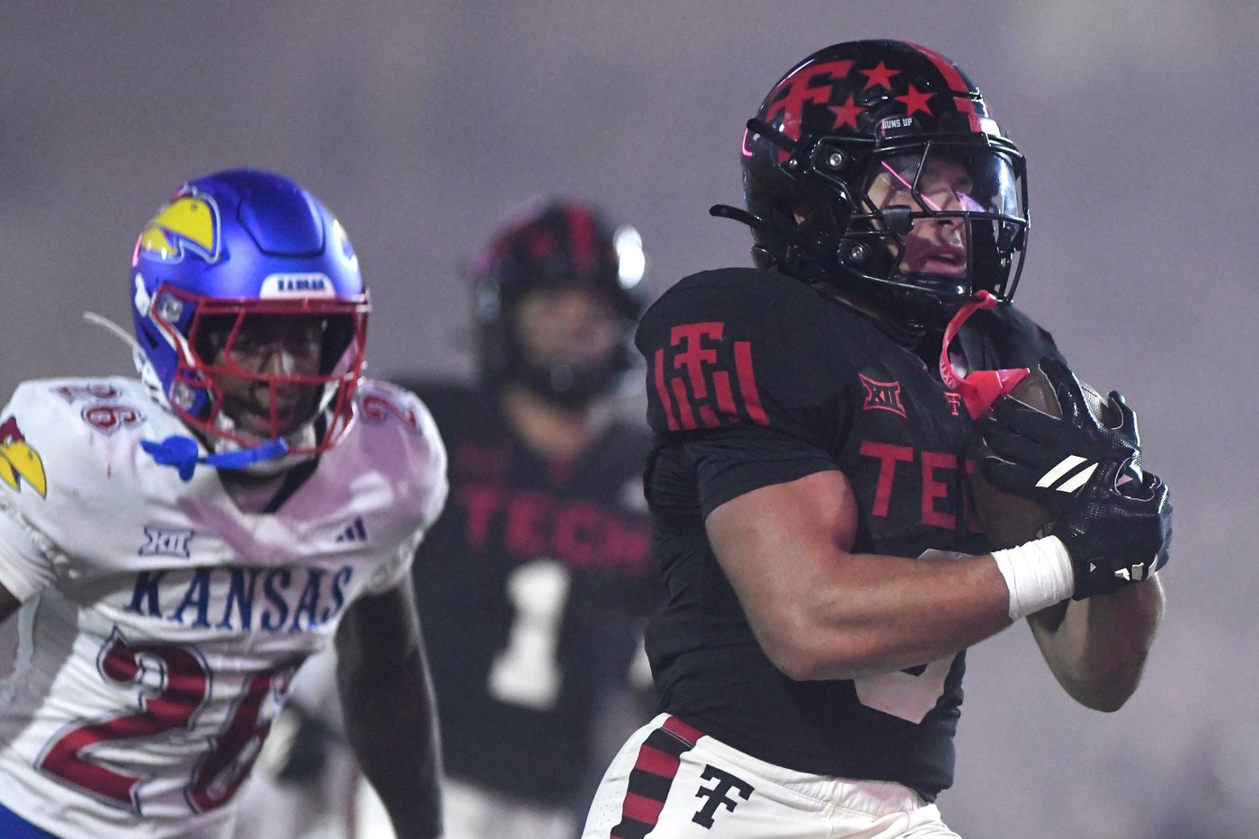 Dickey runs for 263 yards as No. 9 Texas Tech overcomes Morton's injury to beat Kansas | iNFOnews.ca