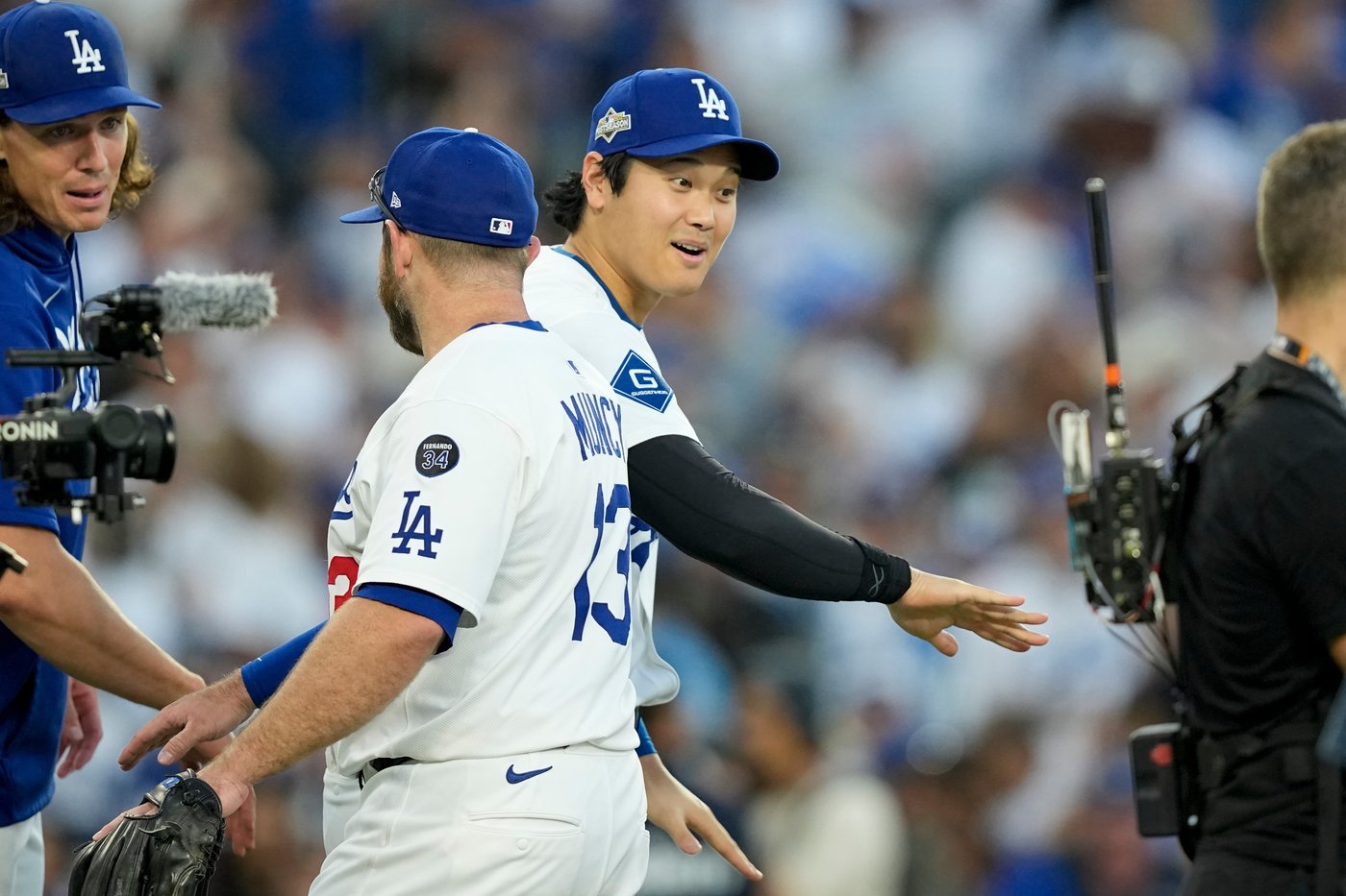 Dodgers near repeat World Series trip, beat Brewers 3-1 behind Glasnow, Edman for 3-0 NLCS lead | iNFOnews.ca Dodgers near repeat World Series trip, beat Brewers 3-1 behind Glasnow, Edman for 3-0 NLCS lead | iNFOnews.ca