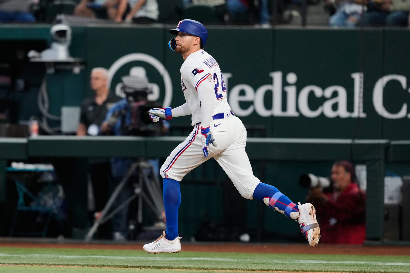 Nathan Eovaldi pitches 7 innings in Rangers' 3-0 win over Yankees to avoid series sweep | iNFOnews.ca