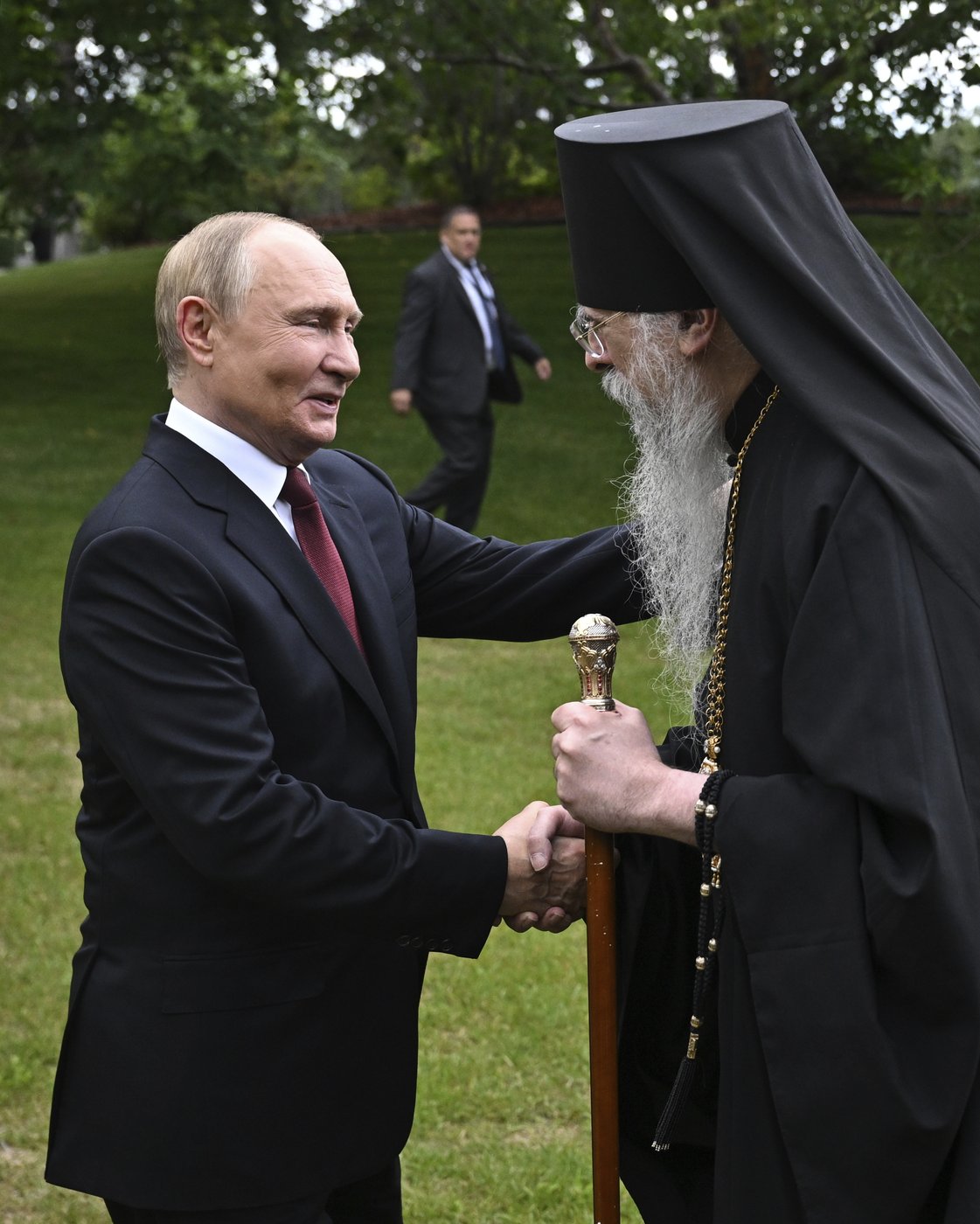 Orthodox archbishop apologizes to anyone pained by his meeting with Putin | iNFOnews.ca Orthodox archbishop apologizes to anyone pained by his meeting with Putin | iNFOnews.ca