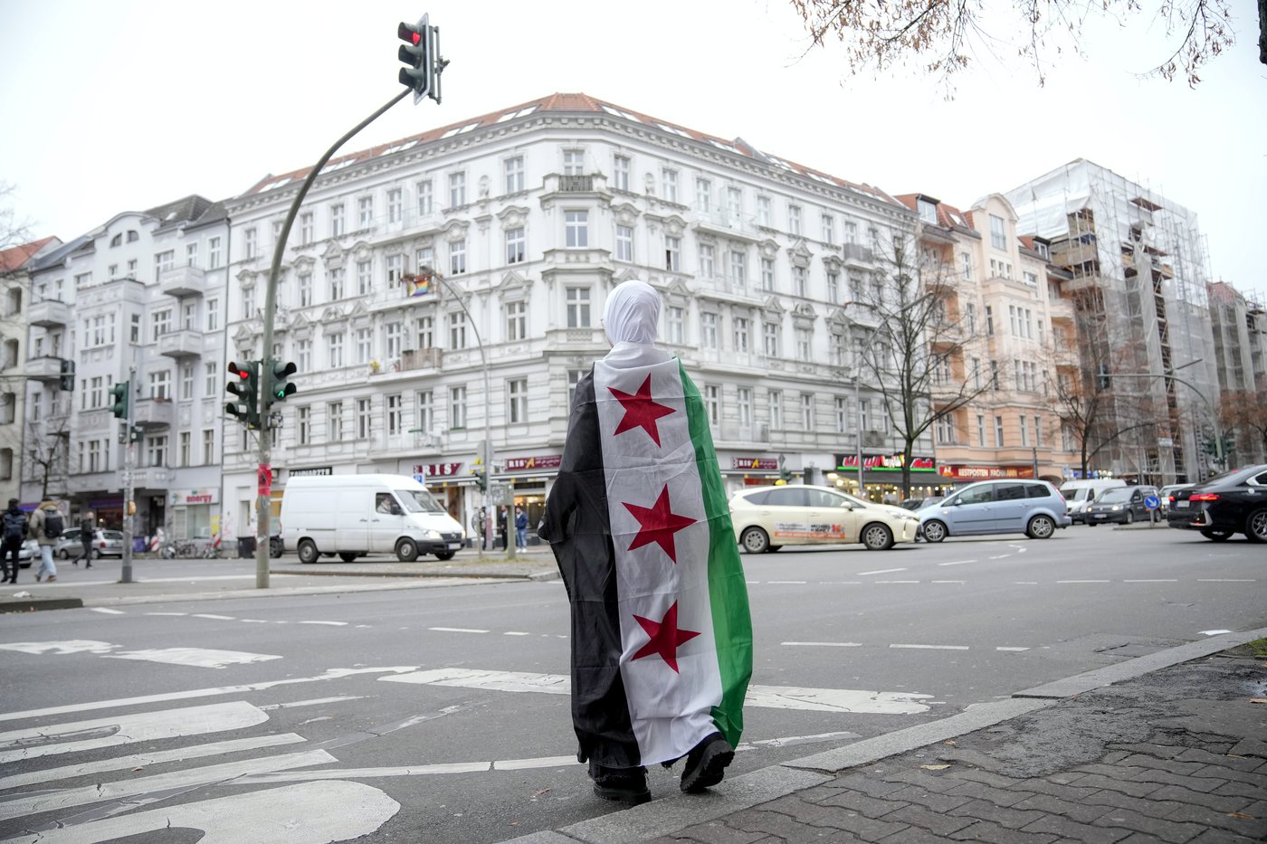 Syrians in Germany worried by some politicians' eagerness for them to go home after Assad's fall | iNFOnews.ca