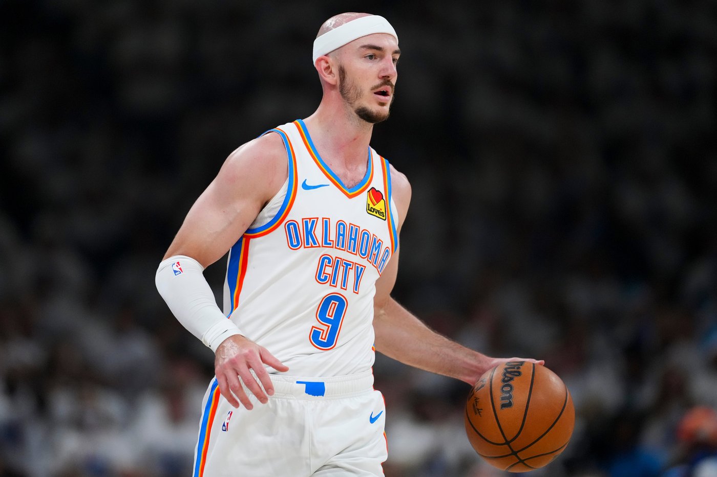 Sparked by Alex Caruso, the Thunder bench steps up again in Game 5 win | iNFOnews.ca