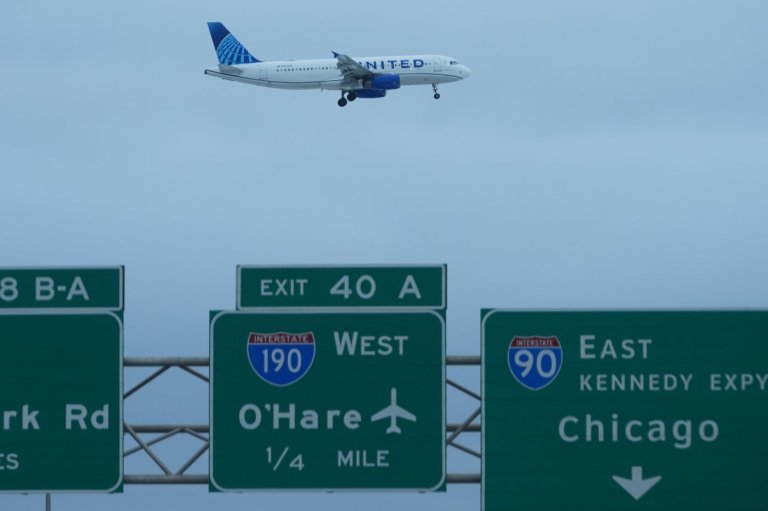Canadian who posed as pilot for free flights pleads guilty to wire fraud in U.S. | iNFOnews.ca