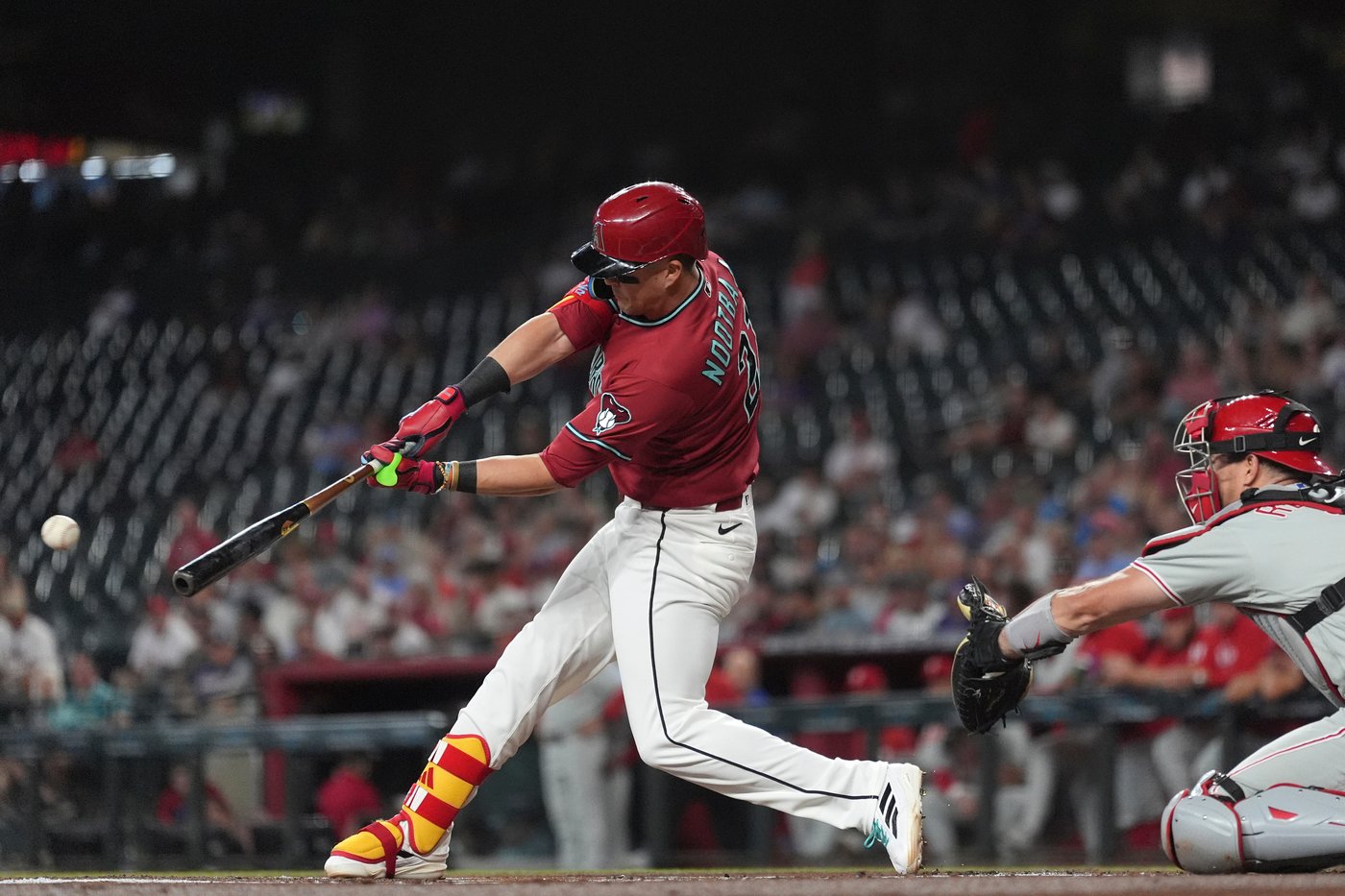 James McCann's solo homer in the 8th inning sends D-backs to a 1-0 win over the Phillies | iNFOnews.ca James McCann's solo homer in the 8th inning sends D-backs to a 1-0 win over the Phillies | iNFOnews.ca