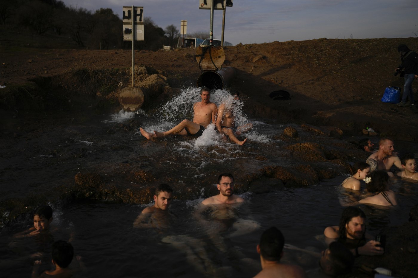 PHOTO COLLECTION: AP Pictures of the Month December | iNFOnews.ca