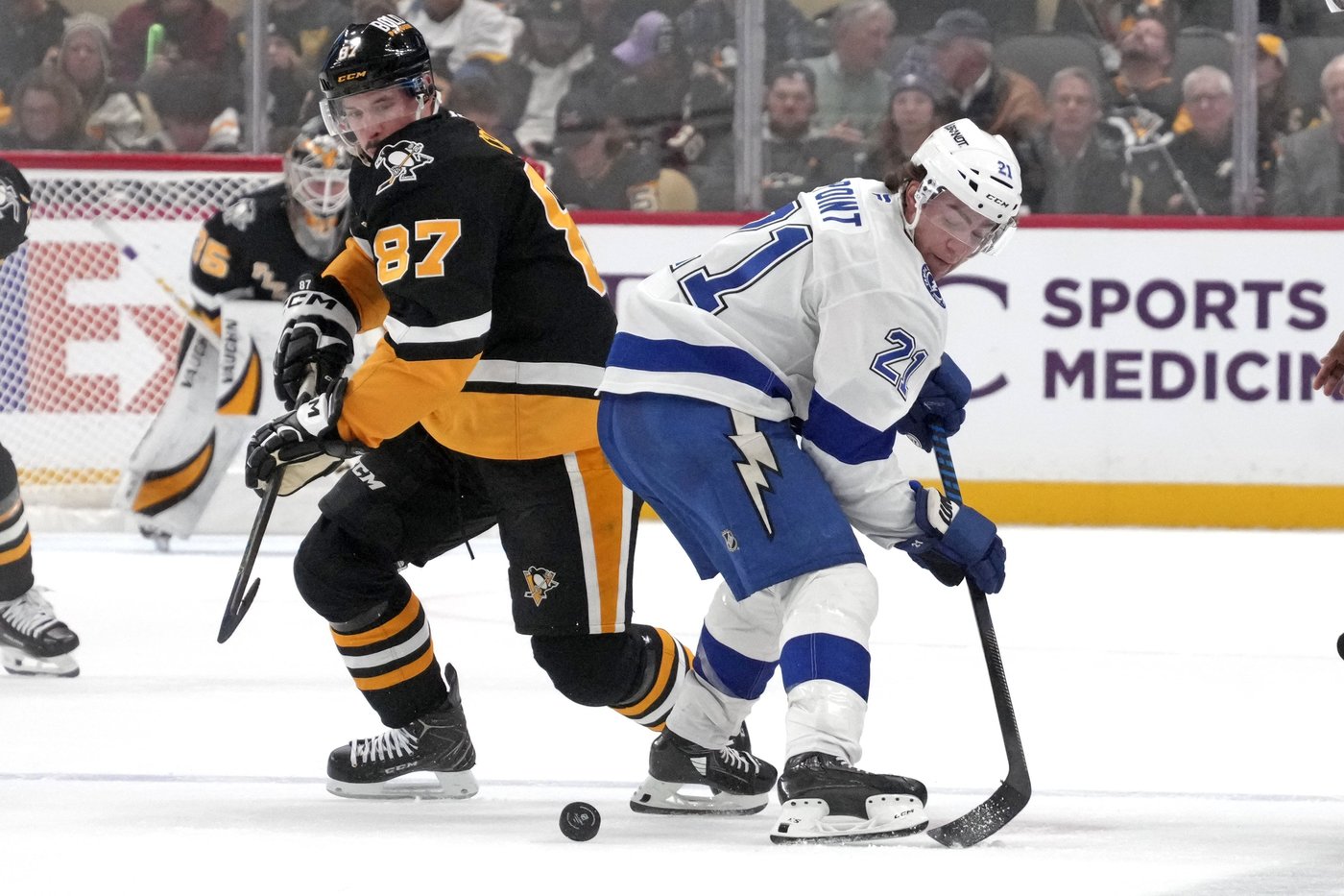 Brayden Point's OT winner helps Lightning rally past Penguins, 3-2 | iNFOnews.ca