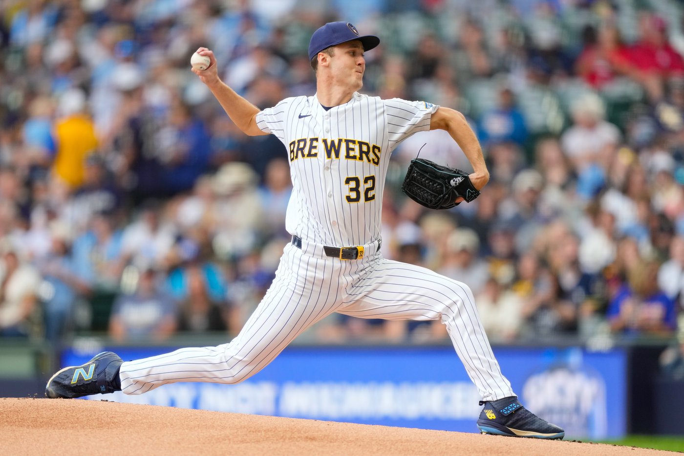 Brewers' Jacob Misiorowski ready for the playoffs after completing his history-making regular season | iNFOnews.ca Brewers' Jacob Misiorowski ready for the playoffs after completing his history-making regular season | iNFOnews.ca
