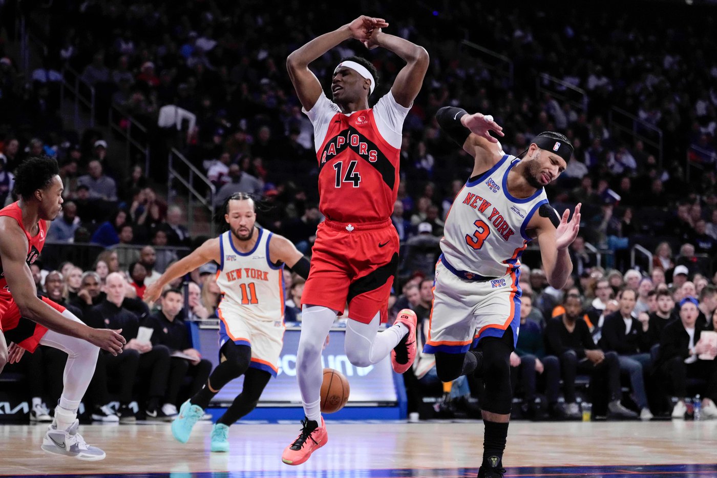 Knicks beat Raptors 116-94 for their 4th straight victory | iNFOnews.ca