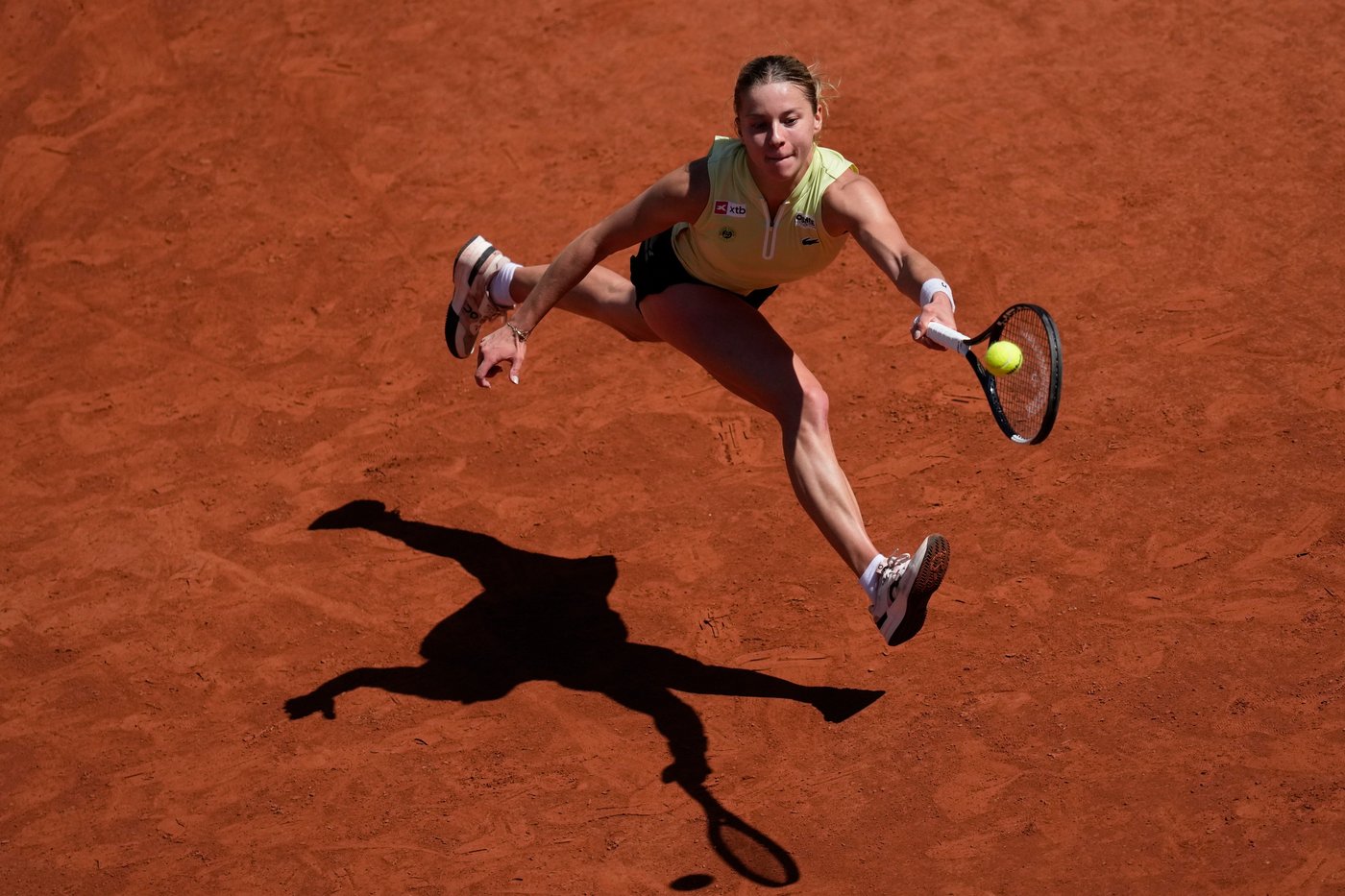 Russian teen Mirra Andreeva says she had to overcome so many demons inside to win the French Open | iNFOnews.ca