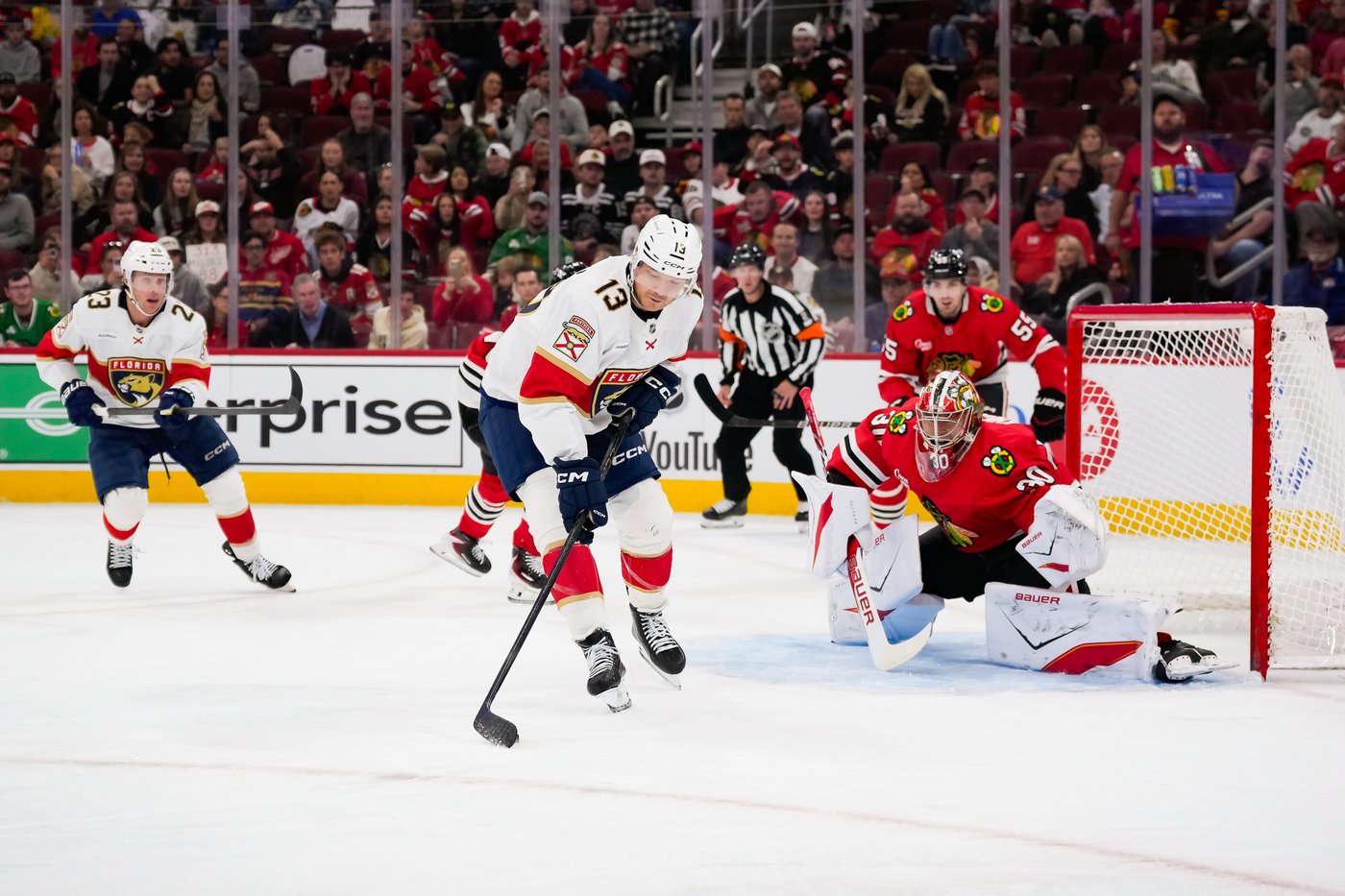 Lars Eller scores late goal as Panthers top Blackhawks 3-2 | iNFOnews.ca Lars Eller scores late goal as Panthers top Blackhawks 3-2 | iNFOnews.ca