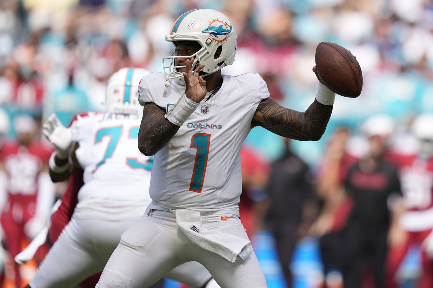 Kyler Murray rallies Cardinals to 28-27 win over Dolphins in Tua Tagovailoa's return | iNFOnews.ca Kyler Murray rallies Cardinals to 28-27 win over Dolphins in Tua Tagovailoa's return | iNFOnews.ca