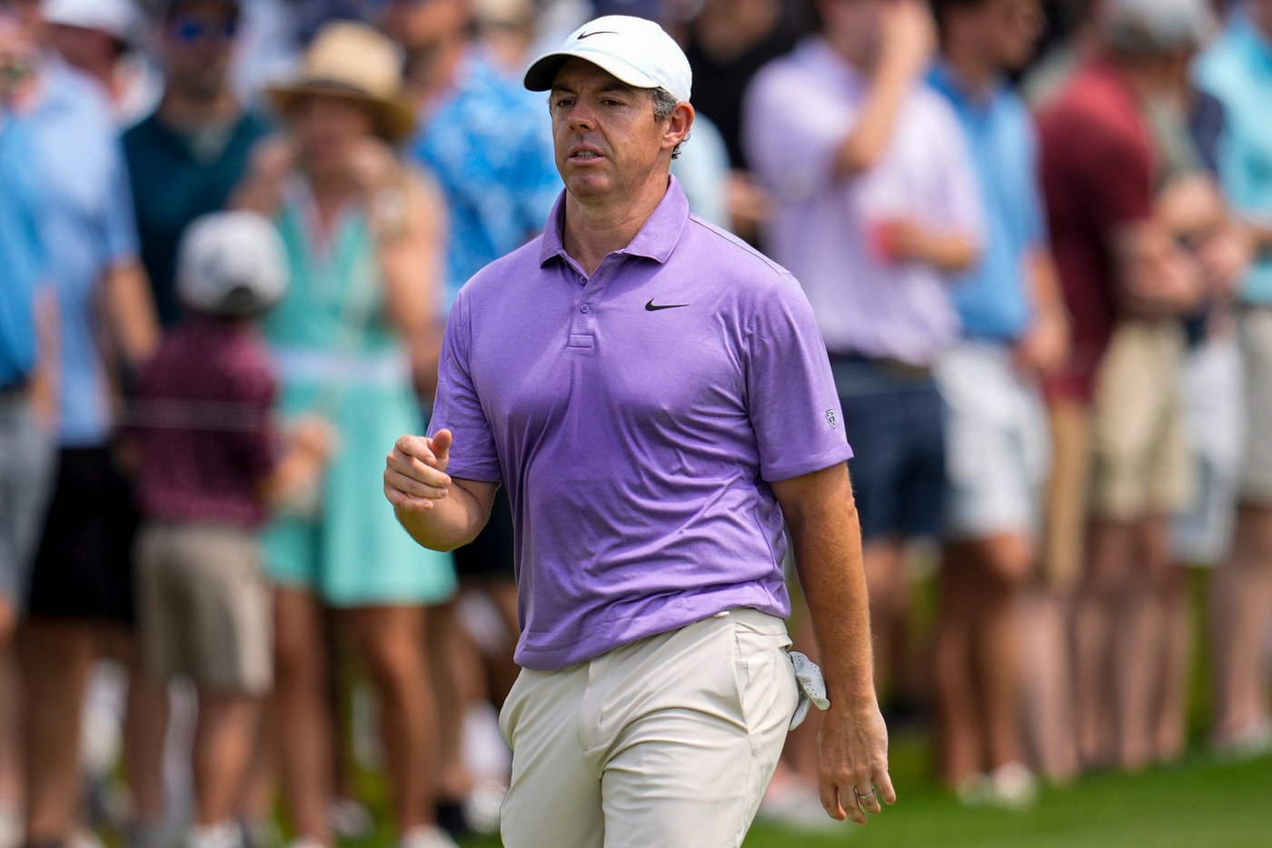 Hovland surges to a one-shot lead at Tour Championship | iNFOnews.ca