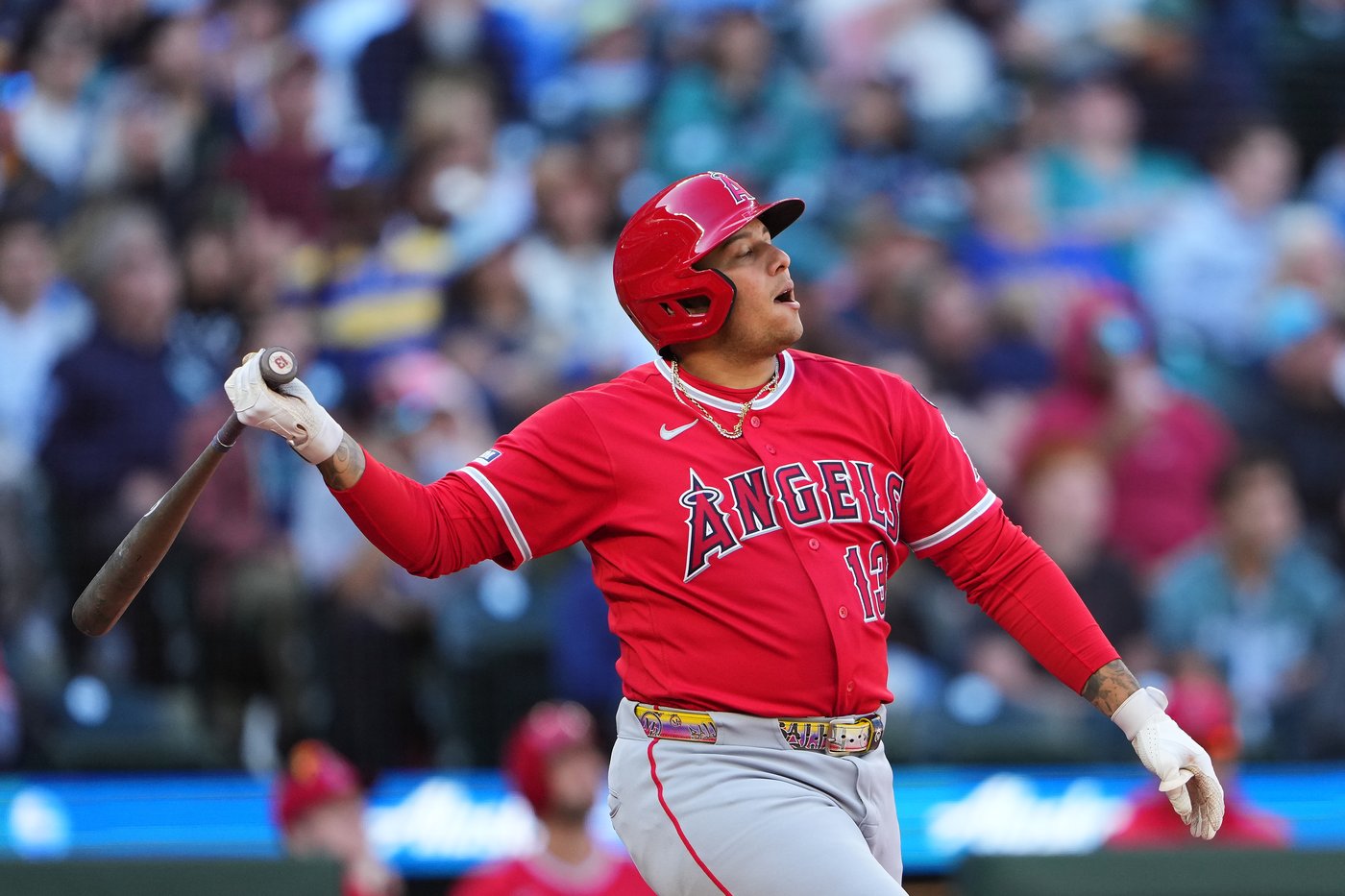 Mariners strike out 12 in 7-3 win over the Angels, announce Wilson will not return as manager | iNFOnews.ca