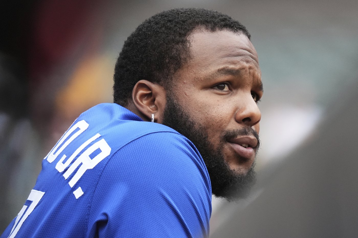 Houser tosses 7 solid innings as White Sox end Blue Jays' 10-game winning streak, 2-1 | iNFOnews.ca