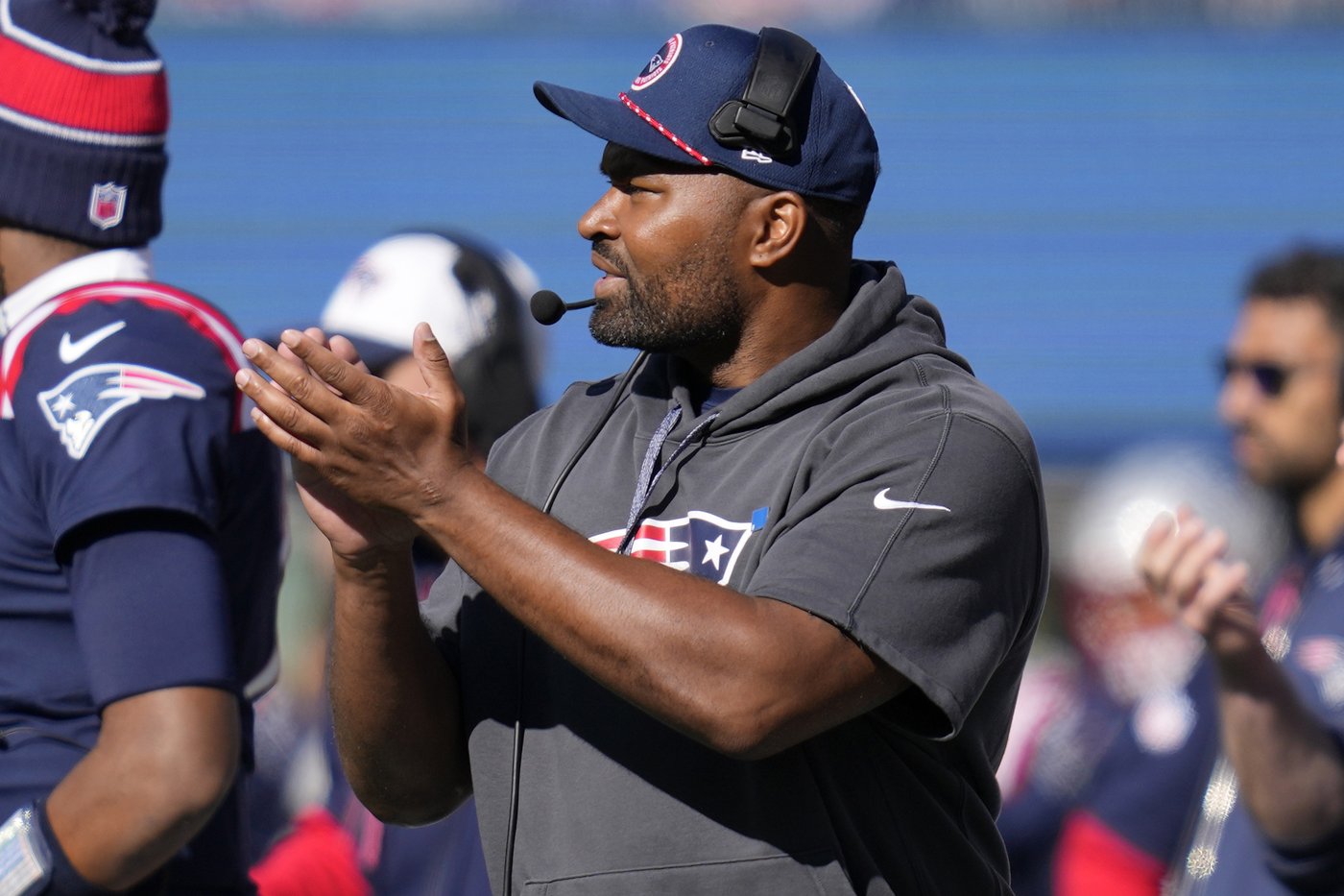 New coaches for the Patriots and Titans focused on winning now and not 2025 draft | iNFOnews.ca