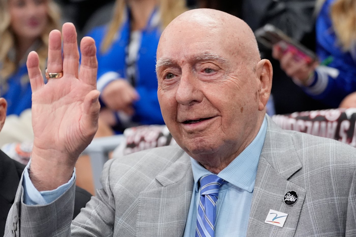 ESPN analyst Dick Vitale says blood tests are 'very good' after his fifth cancer diagnosis | iNFOnews.ca