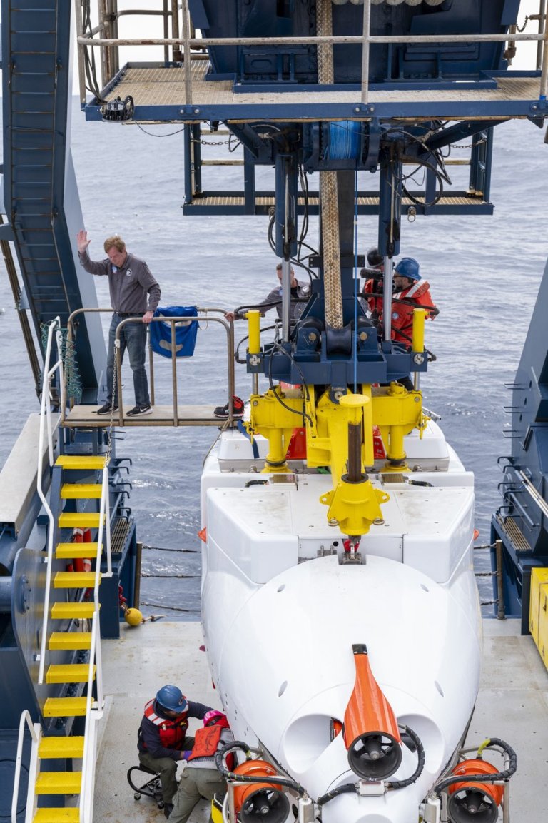 Canadian crew is first to lay eyes on wreck of Ernest Shackleton's last ship, Quest | iNFOnews.ca