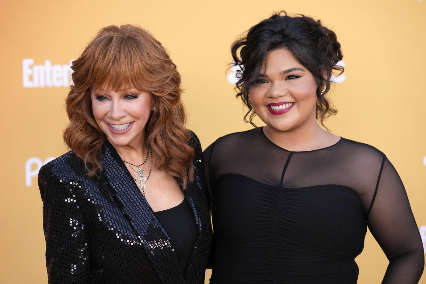 Reba McEntire finds a new on-screen family in NBC's 'Happy's Place' | iNFOnews.ca