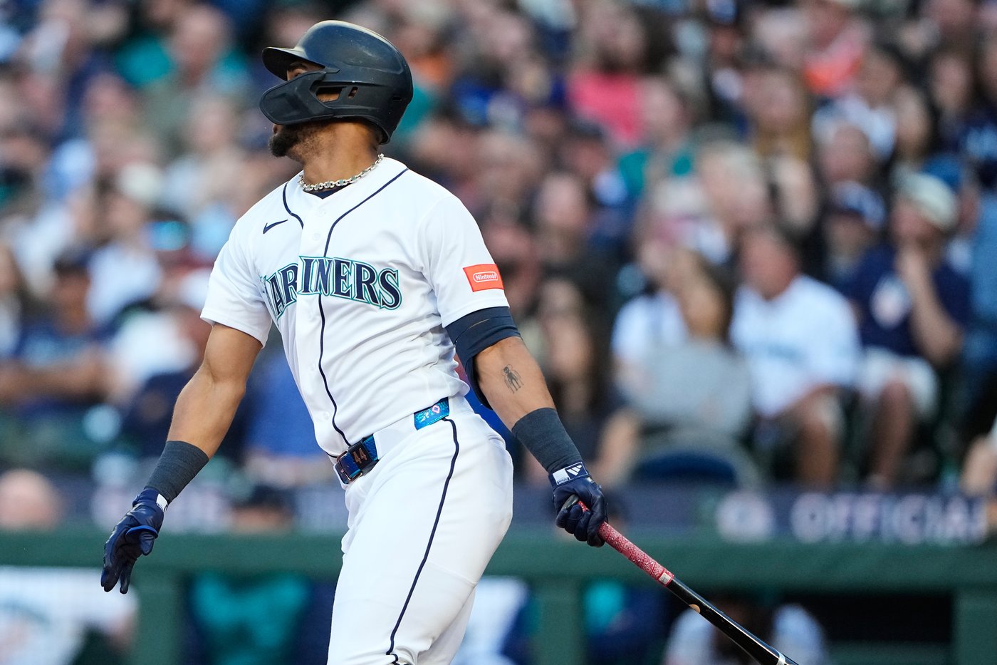 Mariners outfielder Julio Rodríguez leaves game against Orioles with hamstring spasm | iNFOnews.ca
