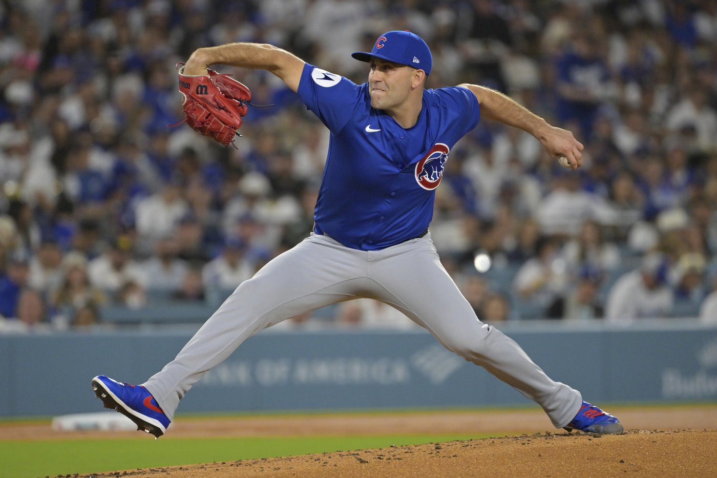 Yamamoto tosses 2-hit ball over 6 innings and Edman hits 3-run homer as Dodgers beat Cubs 3-0 | iNFOnews.ca