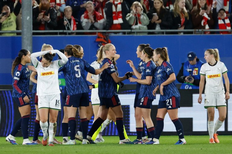 Maanum scores twice as Arsenal routs Leuven 4-0 in the first leg of Women’s Champions League playoff | iNFOnews.ca