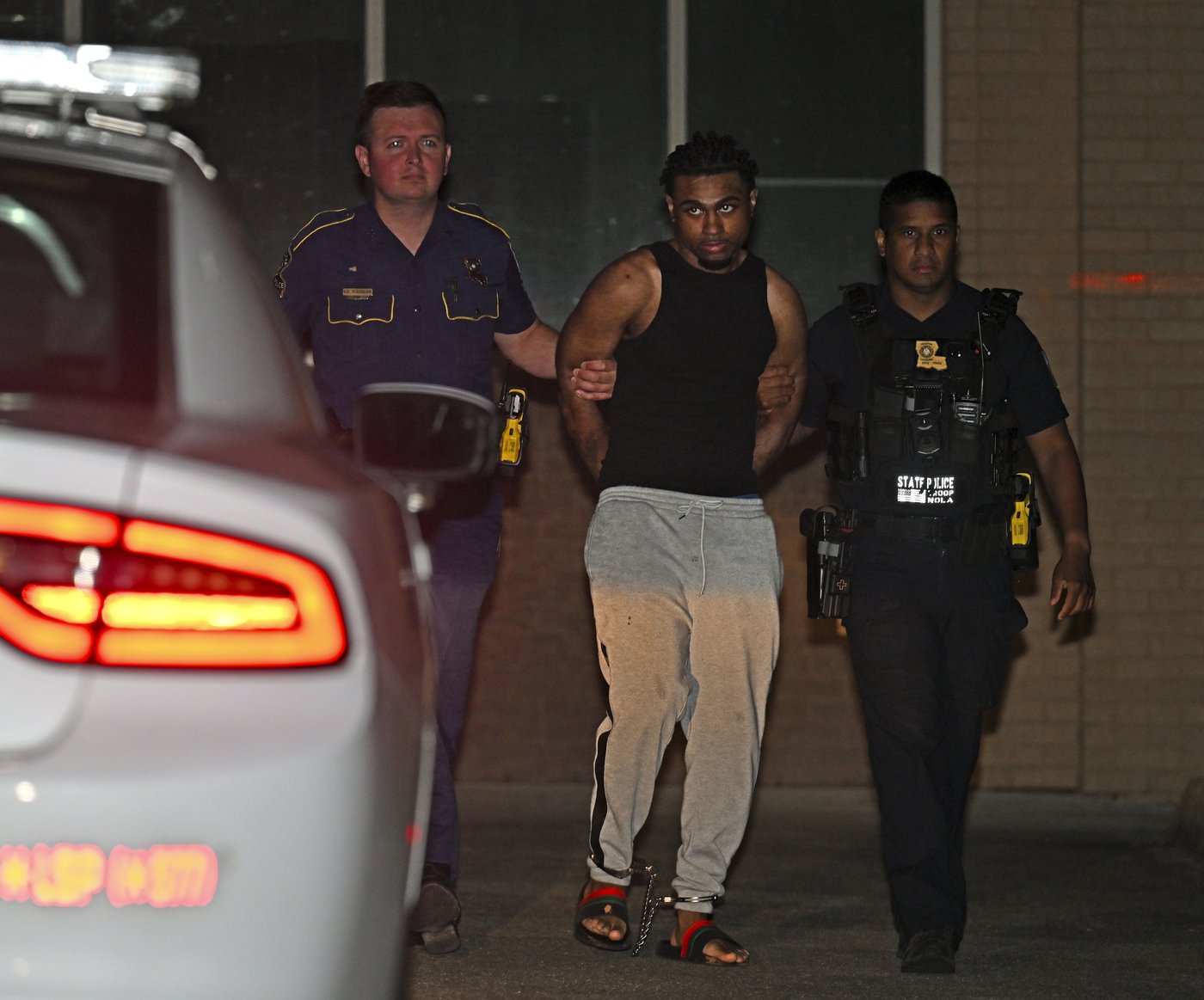 A growing number of New Orleans fugitives' friends and family arrested for aiding in jail escape | iNFOnews.ca A growing number of New Orleans fugitives' friends and family arrested for aiding in jail escape | iNFOnews.ca