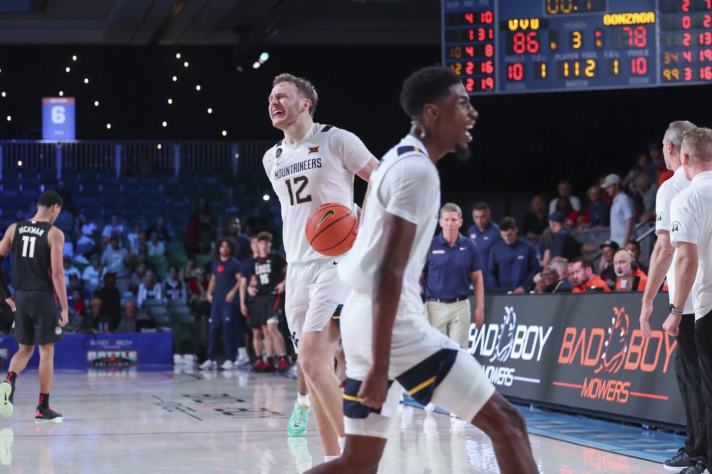 West Virginia knocks off No. 3 Gonzaga 86-78 in overtime in the Battle 4 Atlantis | iNFOnews.ca