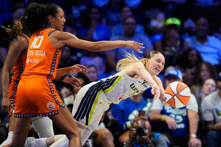Wings use 20-2 run to close third quarter, romp past Sun 83-63 | iNFOnews.ca