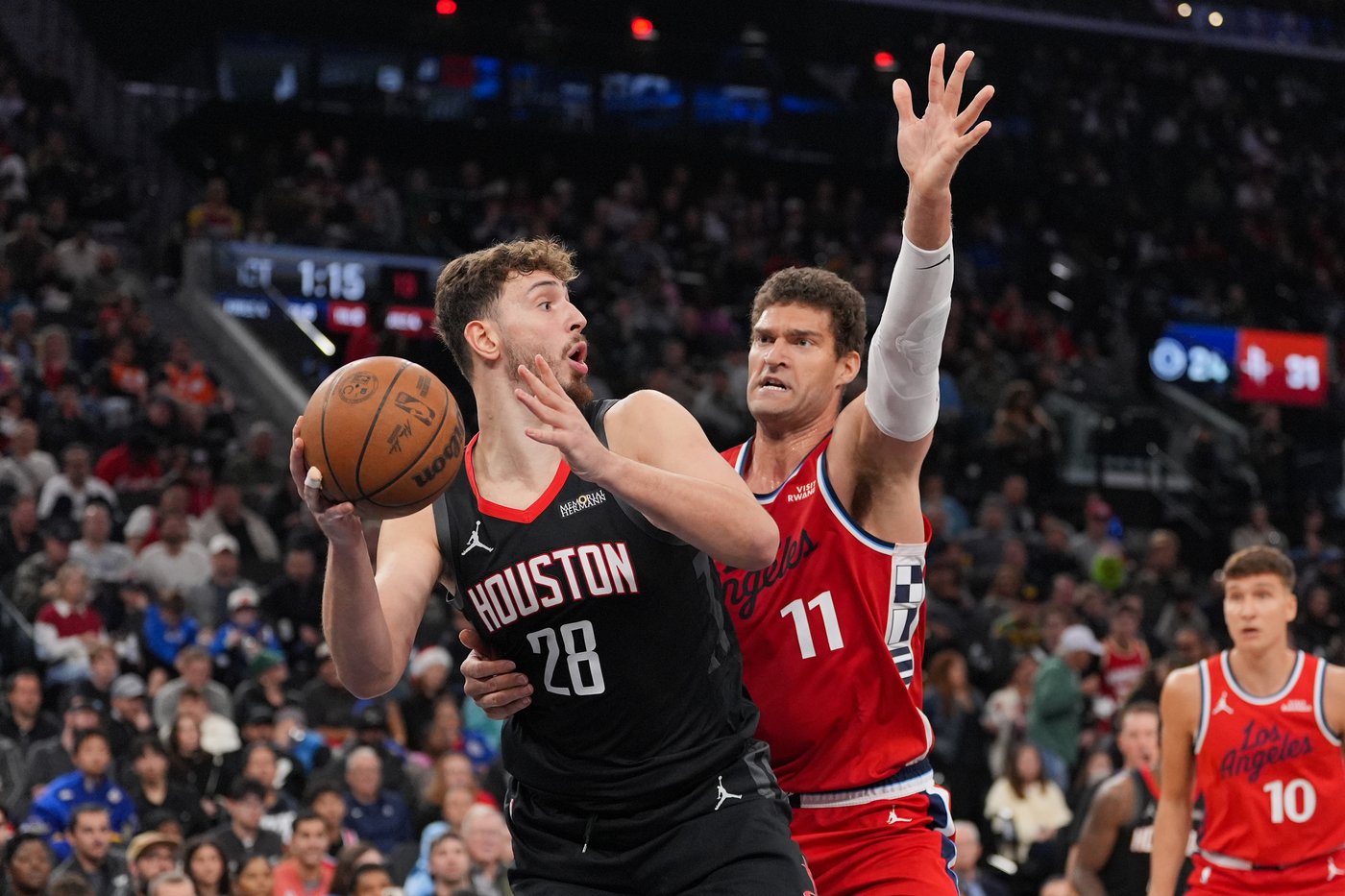 Leonard's 41-point game powers Clippers to a 128-108 victory over the Rockets | iNFOnews.ca Leonard's 41-point game powers Clippers to a 128-108 victory over the Rockets | iNFOnews.ca