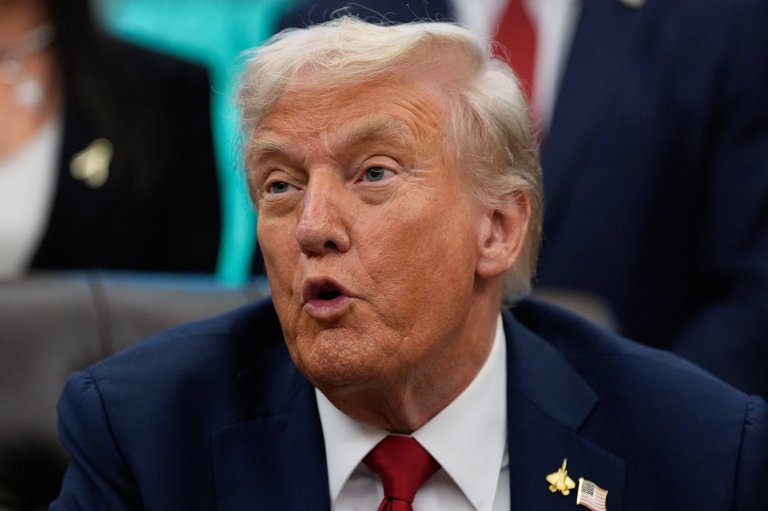 Fact File: Trump Truth Social post on 'un-American' Blue Jays is a fake | iNFOnews.ca