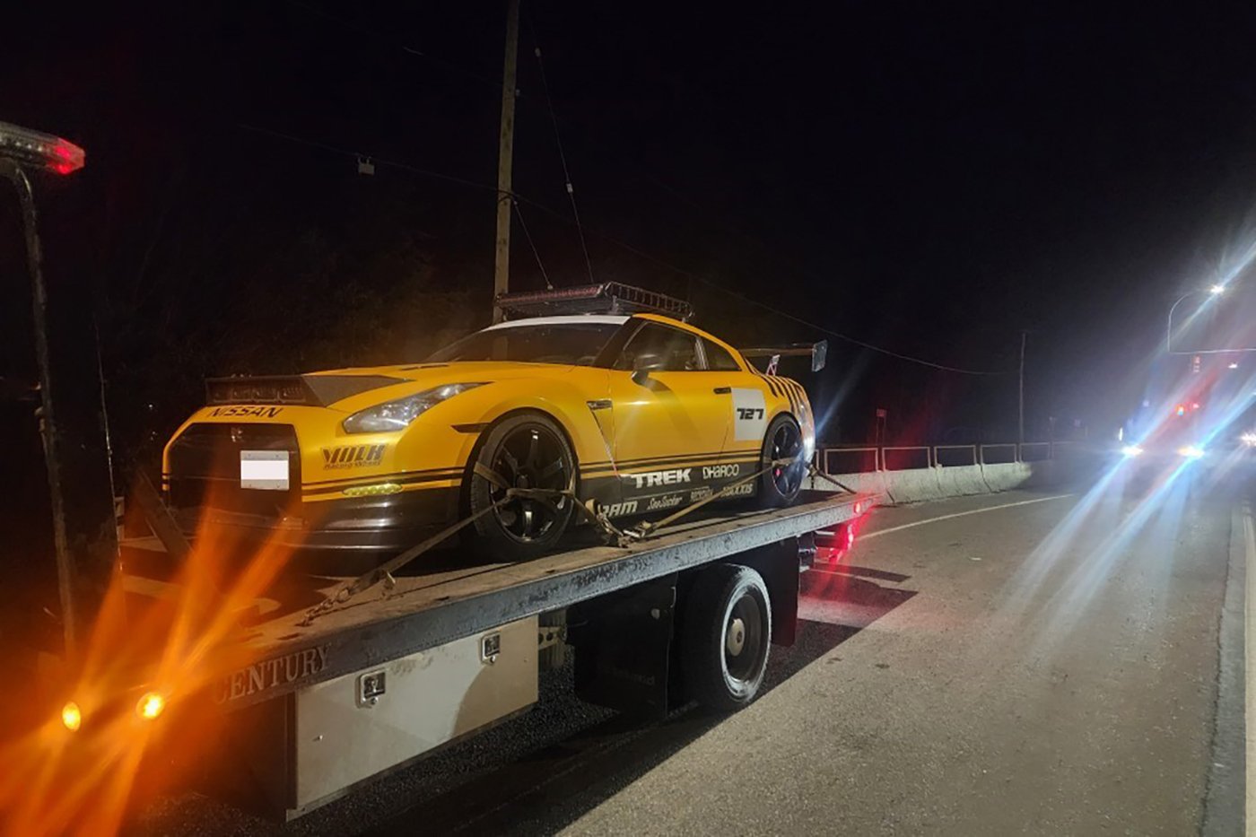 Police say YouTuber caught speeding on Vancouver Island loses car for a week | iNFOnews.ca