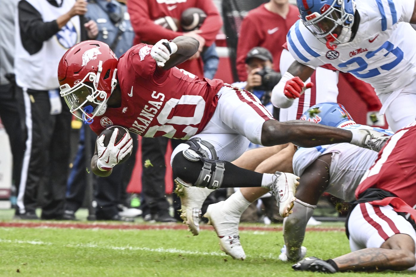 No. 3 Texas wary of ex-Southwest Conference rival Arkansas as they meet for first time in SEC play | iNFOnews.ca No. 3 Texas wary of ex-Southwest Conference rival Arkansas as they meet for first time in SEC play | iNFOnews.ca