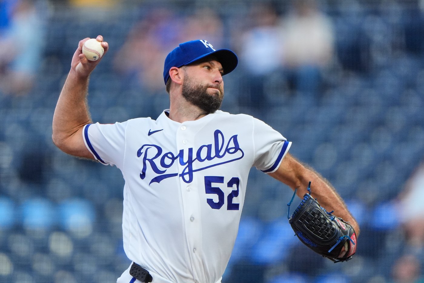 Diamondbacks beat Royals 5-3 in 11 innings as Corbin Burnes makes return after Tommy John surgery | iNFOnews.ca