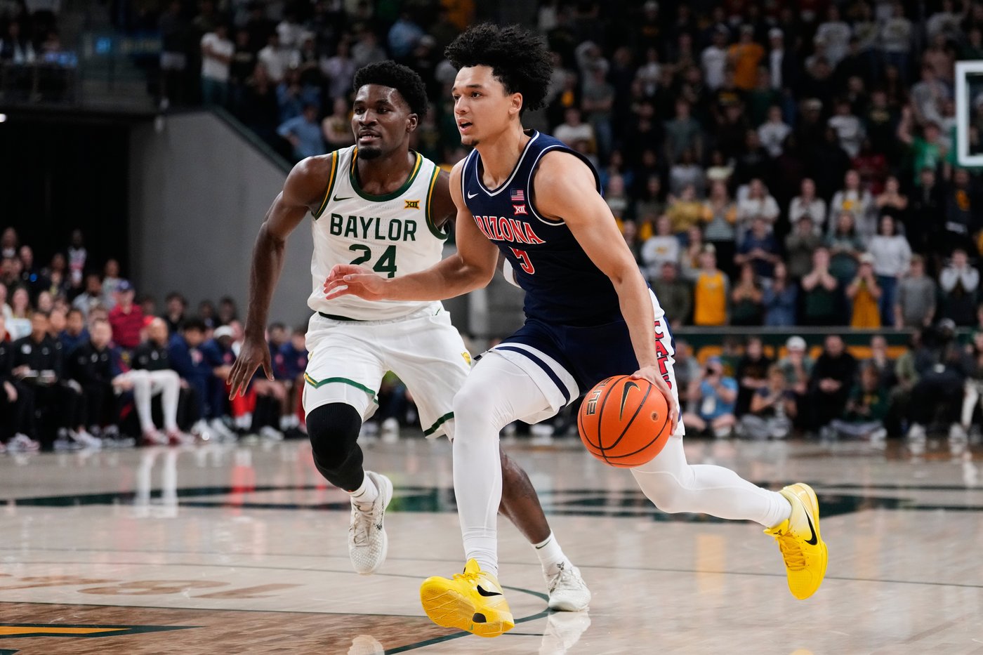 Bradley, Burries and No. 2 Arizona outlast Baylor 87-80 to take 2-game Big 12 lead with 3 to play | iNFOnews.ca Bradley, Burries and No. 2 Arizona outlast Baylor 87-80 to take 2-game Big 12 lead with 3 to play | iNFOnews.ca