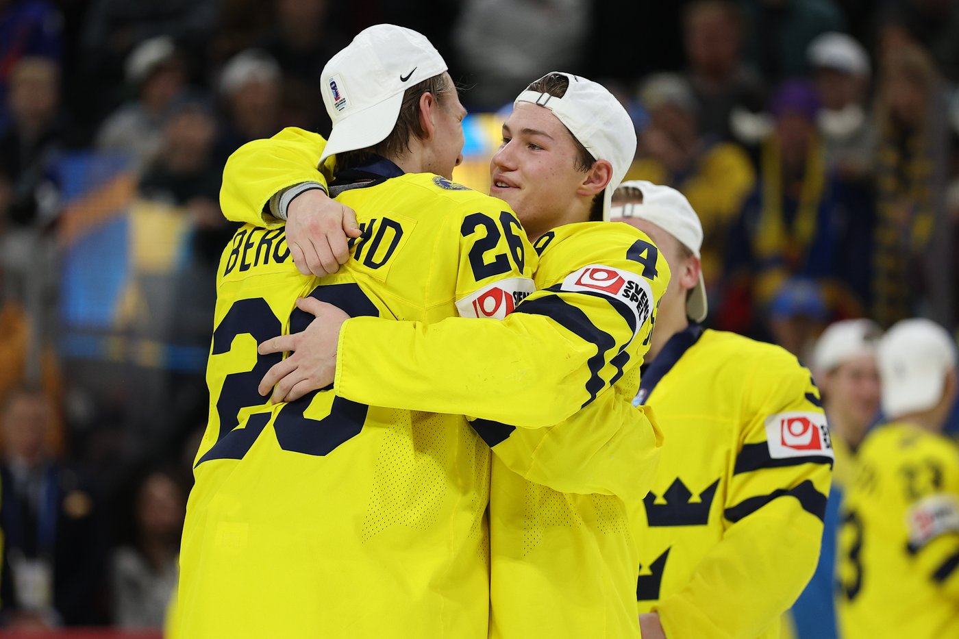 Sweden beats Czechia 4-2 for its 3rd world junior hockey title | iNFOnews.ca
